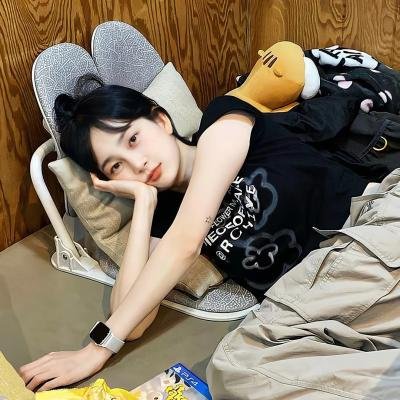 明天,我会成为谁的女友